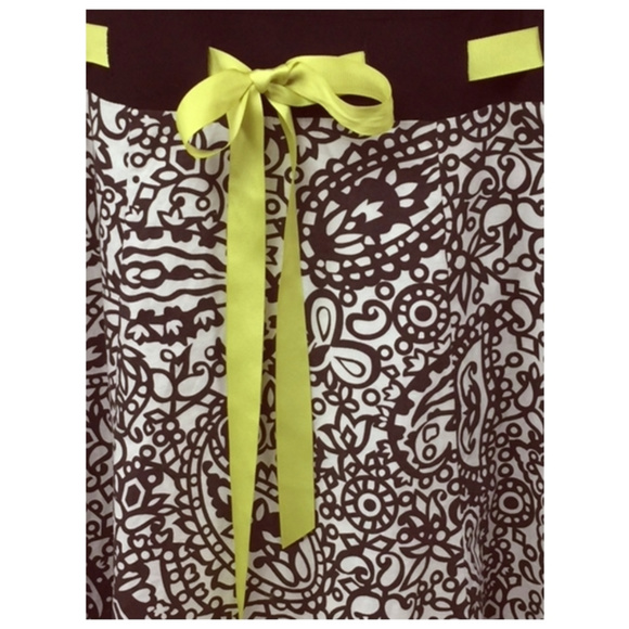 Super Cute Brown Paisley Scoop Neck SS Dress 6 - Picture 4 of 6